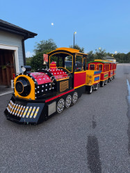 3907 1792026246 Trackless Train